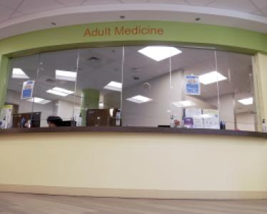 Registrar desk for adult medicine